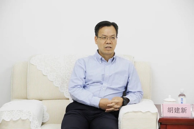 湖南省委統(tǒng)戰(zhàn)部副部長、省工商聯(lián)黨組書記胡建新一行蒞臨瑞方人力考察指導(dǎo) 第2張