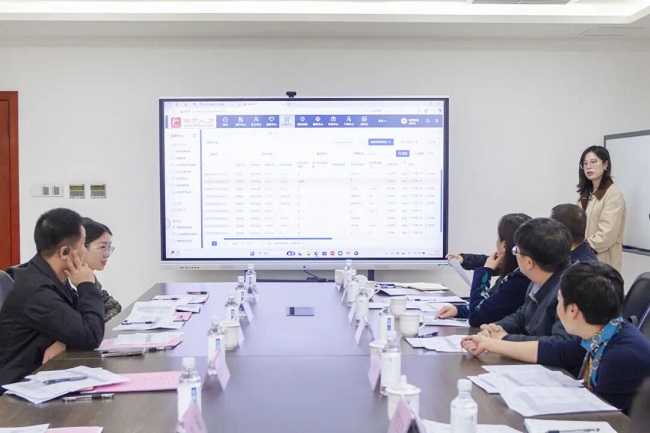 國家統計局服務業(yè)調查中心分析研究處處長、一級調研員展國殿一行蒞臨瑞方人力考察調研 第2張